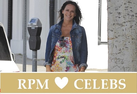 Pregnant Celebrities Wear Trendy Maternity Clothes from Rosie Pope Maternity